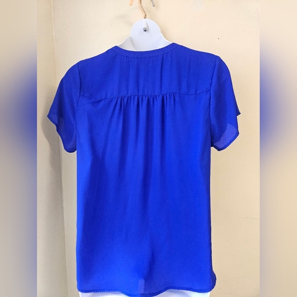 Torrid / Women's Blue Button-Down Top Plus Size 2 - Picture 2 of 6